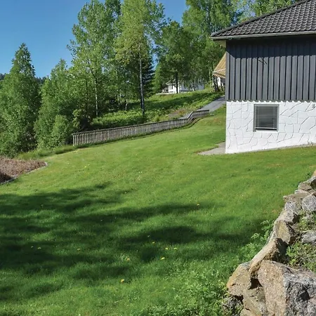 Three-bedroom In Risør